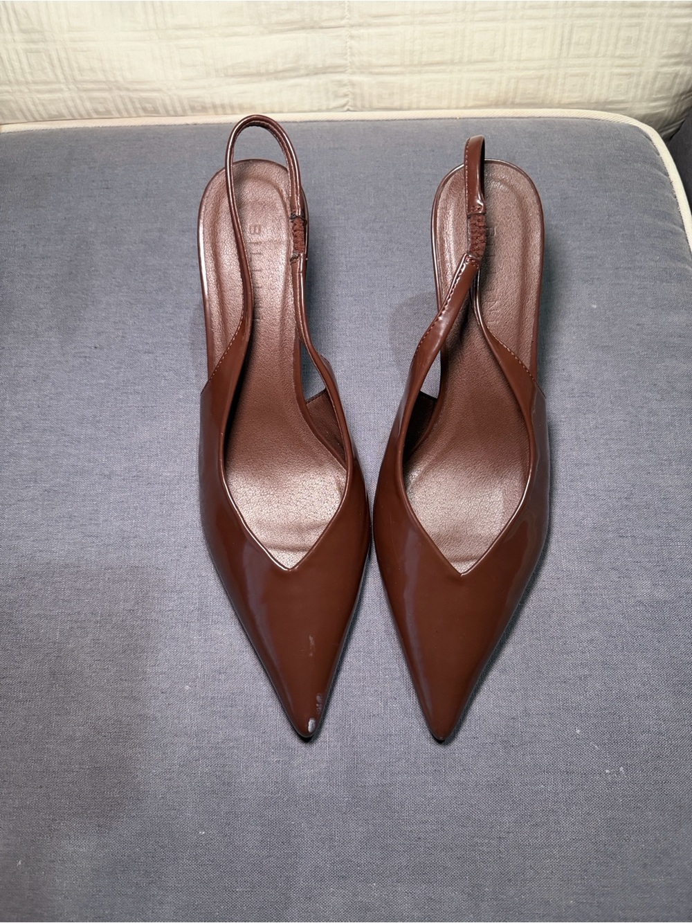 Billini Women’s Brown Pointed Slingback heel size 10